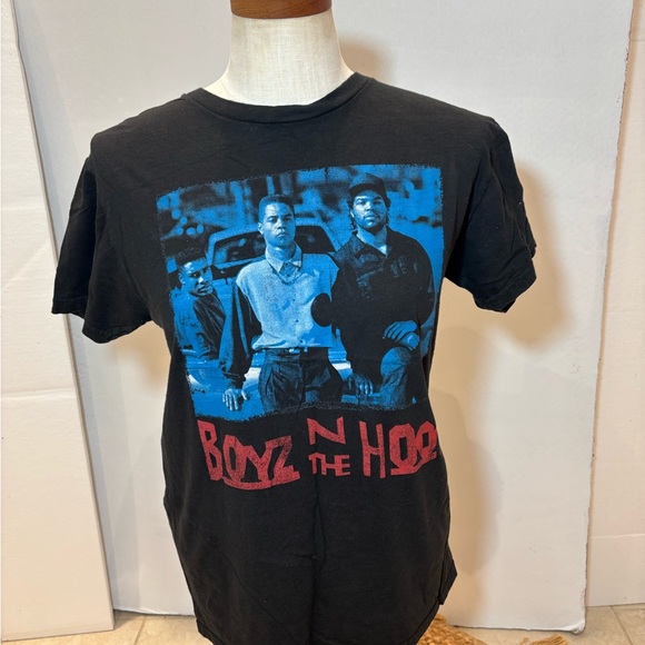 Ripple Junction Black and Blue Graphic Tee - Picture 1 of 3